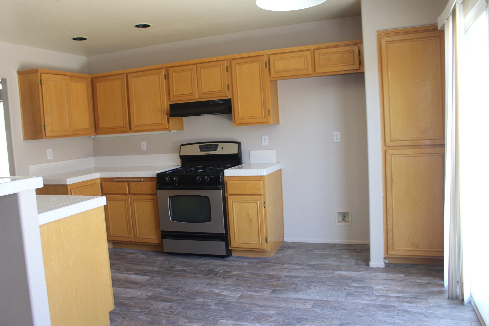 Building Photo - 3365 Summer Breeze Ave