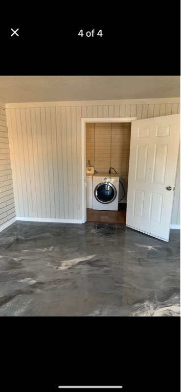 Building Photo - 2 St George Blvd