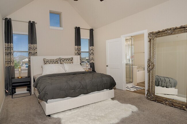 Building Photo - 19646 San Angelo Park Dr