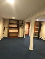Building Photo - 16803 Jamaica Ave