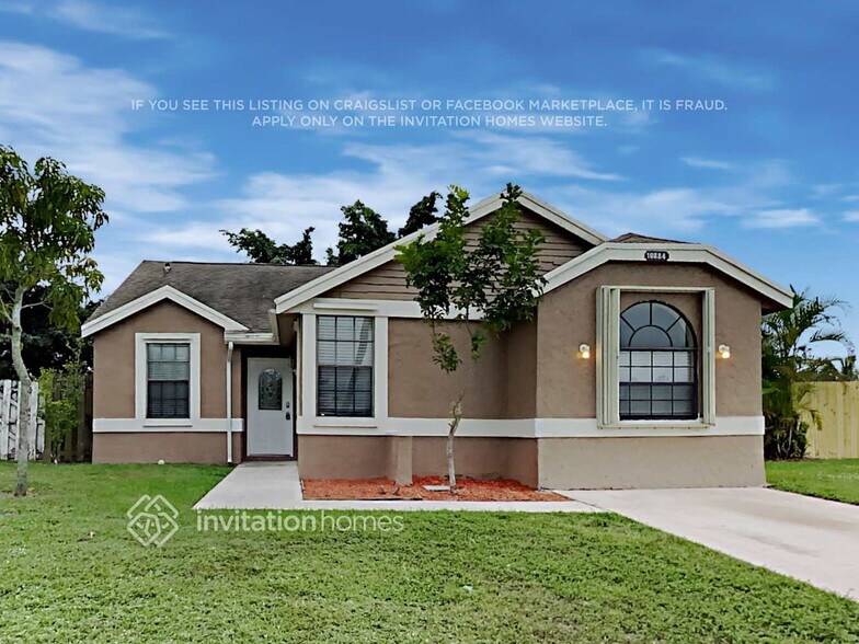 Primary Photo - 10884 Grandview Ct