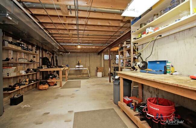 Building Photo - 14620 Country Ln Dr