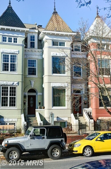 Building Photo - 1732 1st St NW