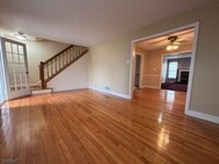 Building Photo - 434 W Inman Ave