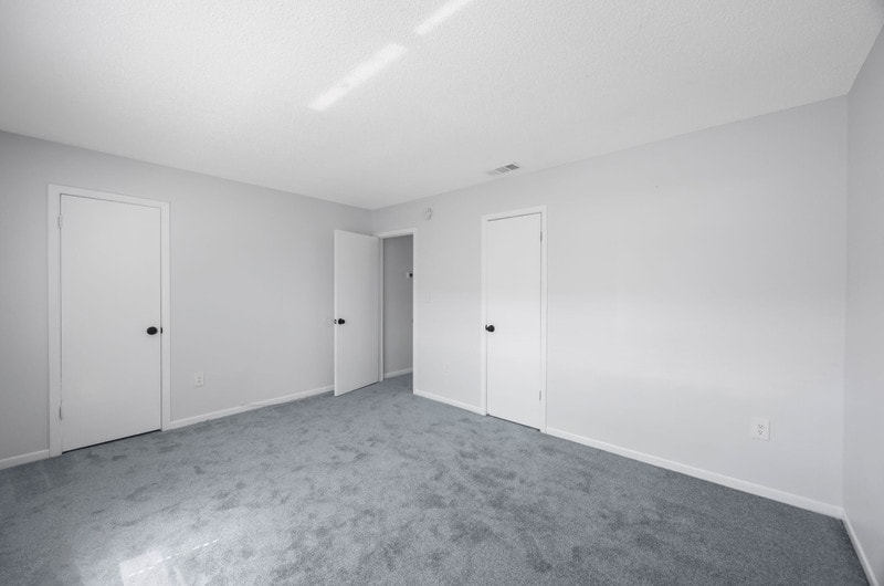 Building Photo - 200 Westwood Terrace N