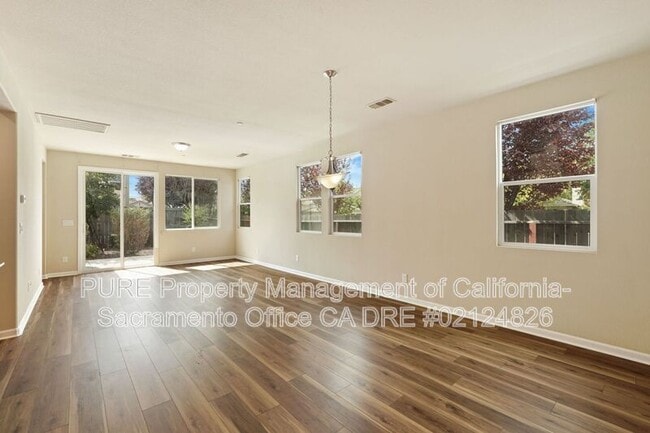 Building Photo - 5500 Amnest Way