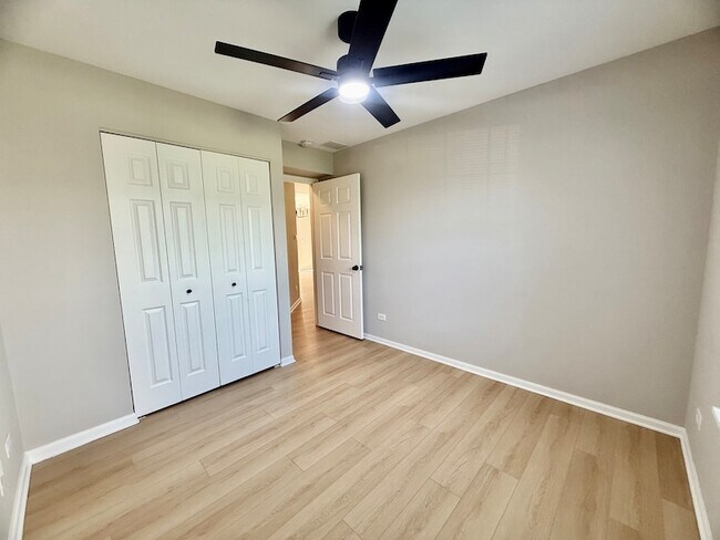 Building Photo - 39849 N Harbor Ridge Dr