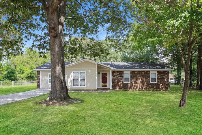 Primary Photo - 1861 Engle Ct