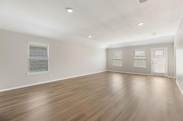 Building Photo - 1003 Meadow Wood Ln