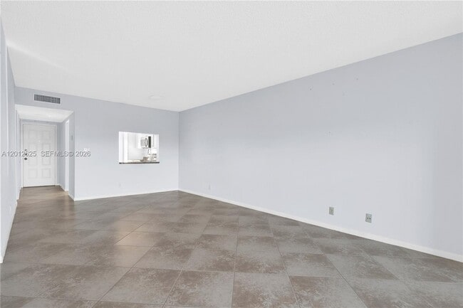 Building Photo - 3050 NW 42nd Ave