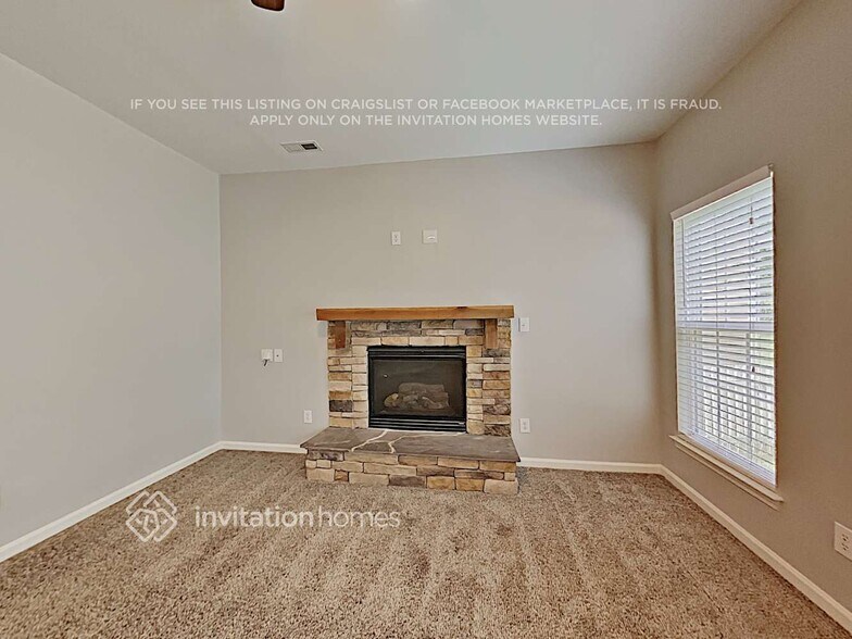 Building Photo - 1225 Periwinkle Dr