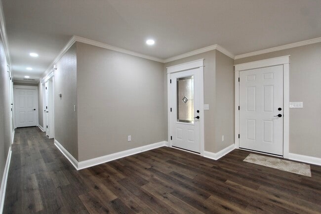 Building Photo - 4052 Randi Rd