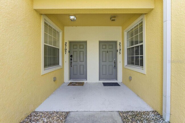 Building Photo - 2795 Oakwater Dr