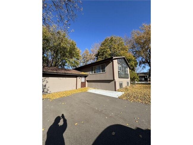 Building Photo - 6024 113th Ave N