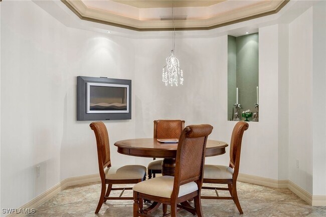 Building Photo - 14350 Riva Del Lago Dr
