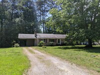 Building Photo - Rental House in Waverly, VA