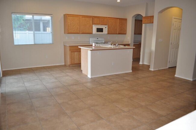 Building Photo - 5225 Adorato Dr