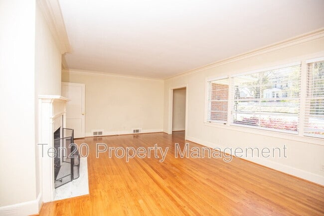 Building Photo - 1514 Hilton Ave