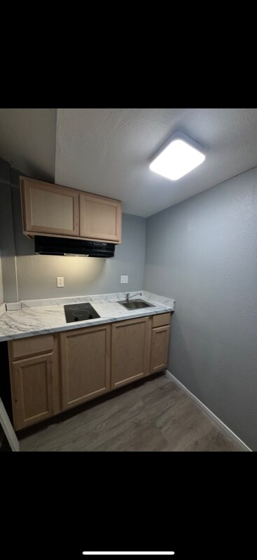 Building Photo - 25671 Elder Ave