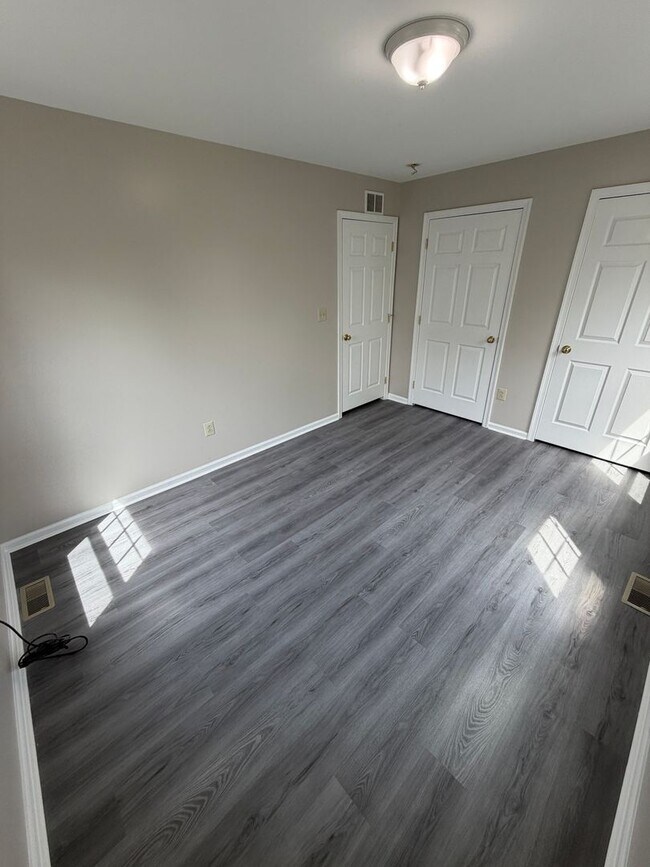 Building Photo - ??? MODERN 3BD & 1.5BATH HOUSE WALKING DISTANCE TO TEMPLE UNIVERSITY!!! ???