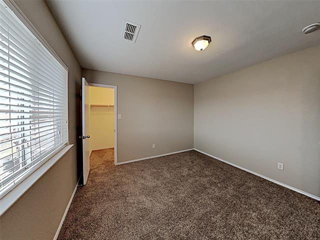 Building Photo - 316 Memory Dr