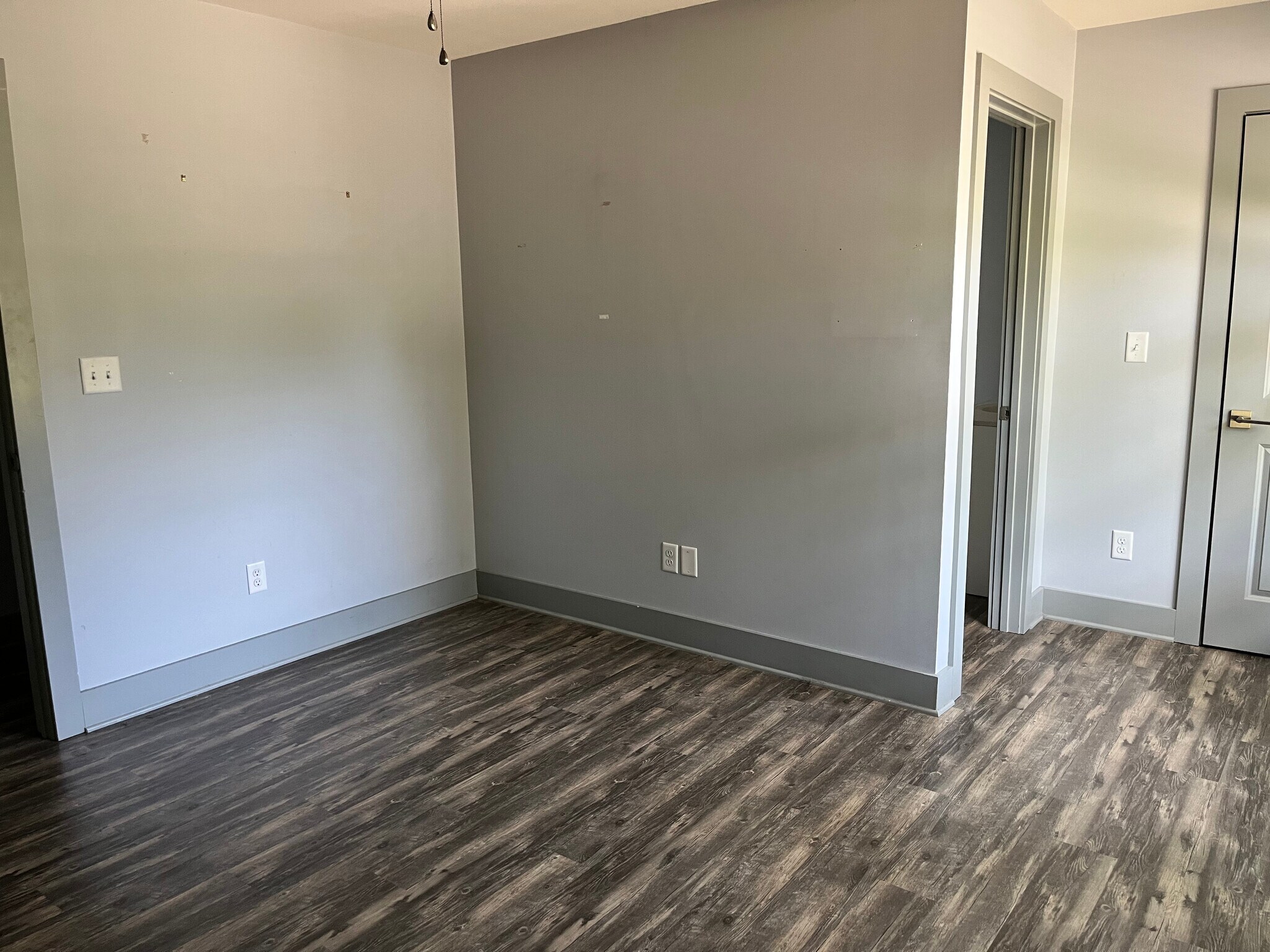 Each bedroom has an attached bathroom. - 202 Dixie Ave