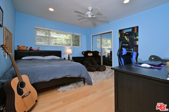 Building Photo - 3421 Castlewoods Pl