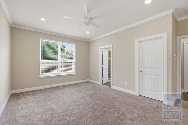 Building Photo - 4906 Madrid Dr