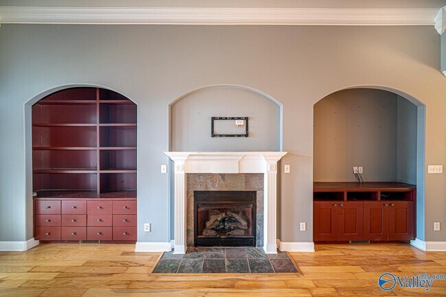 Building Photo - 26105 Apple Orchard Ln