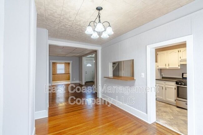 Building Photo - 4231 Berger Ave