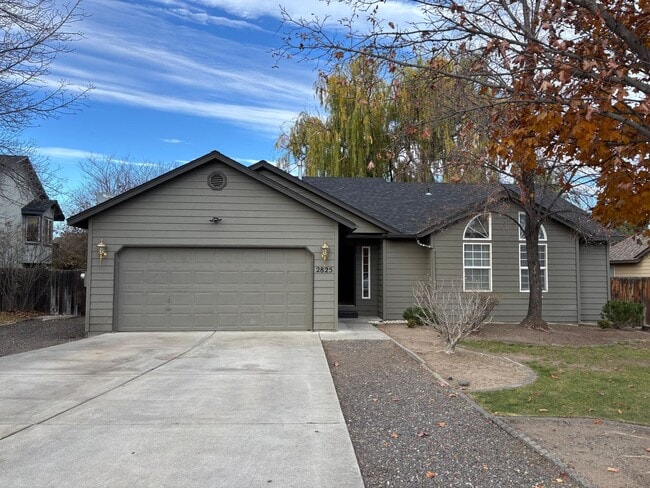 Primary Photo - Desirable one Level Home in SW Redmond!