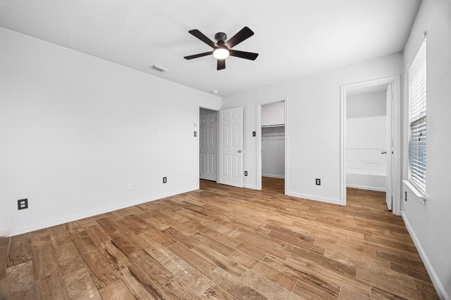 Building Photo - 12429 Drummond Dr