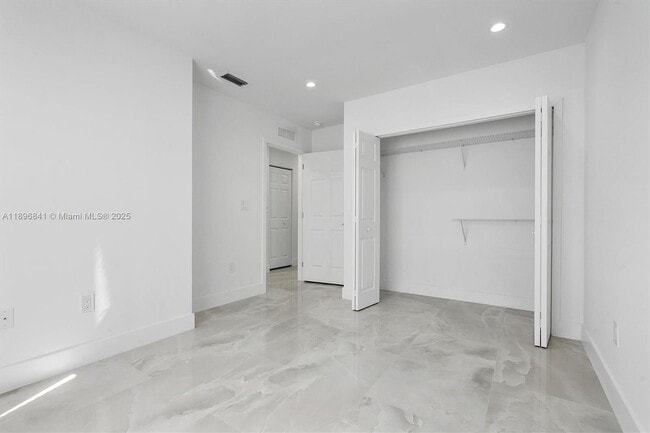 Building Photo - 2924 NW 58th St