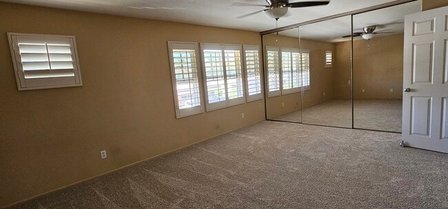 Building Photo - 27786 Country Lane Rd
