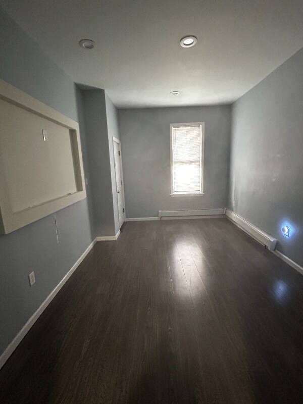 Building Photo - 154 Taylor St