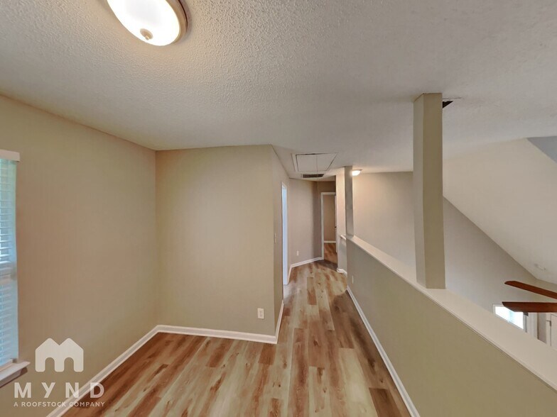 Building Photo - 5908 Riana Way