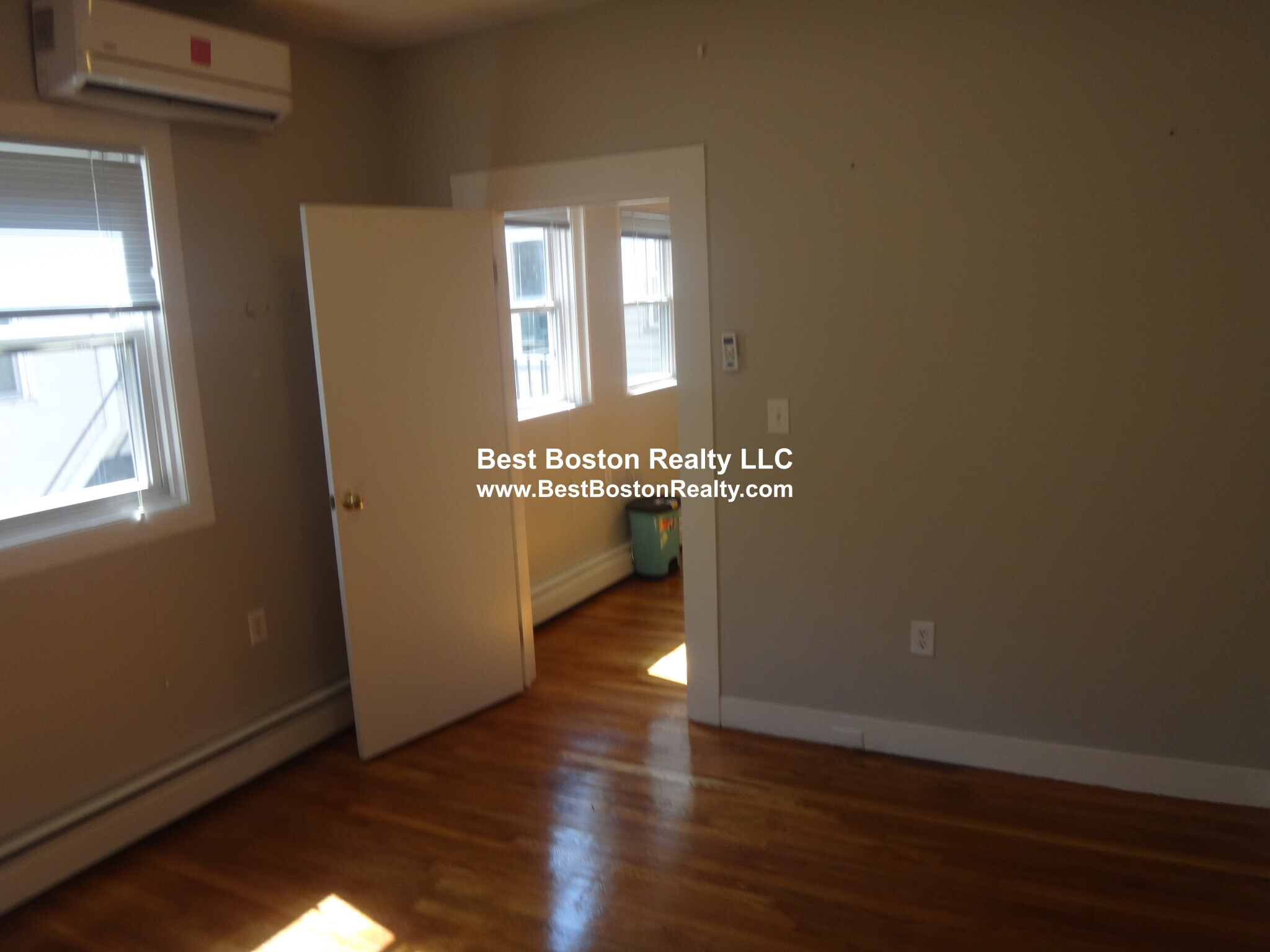 Building Photo - 20 JFK St. Unit 7