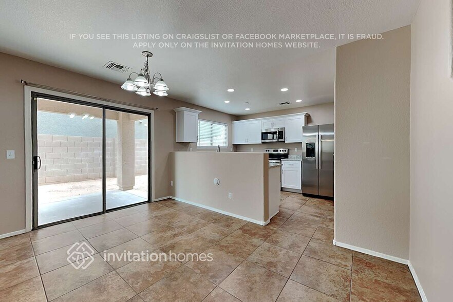 Building Photo - 9549 W Monte Vista Rd