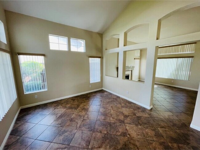 Building Photo - 31495 Corte Rimola