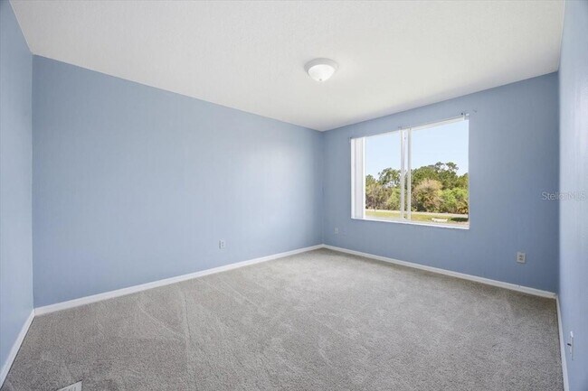 Building Photo - 713 Washington Palm Loop
