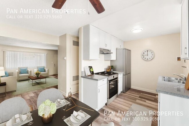 Building Photo - 9106 1/2 Palm St.-A6