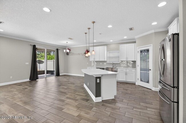 Building Photo - 4824 Red Egret Dr