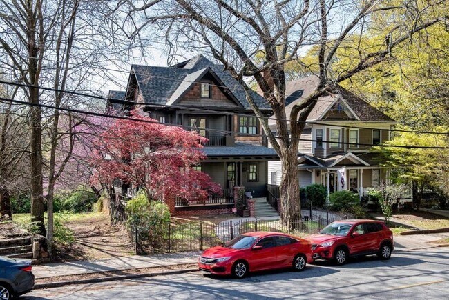 Building Photo - 349 N Highland Ave NE