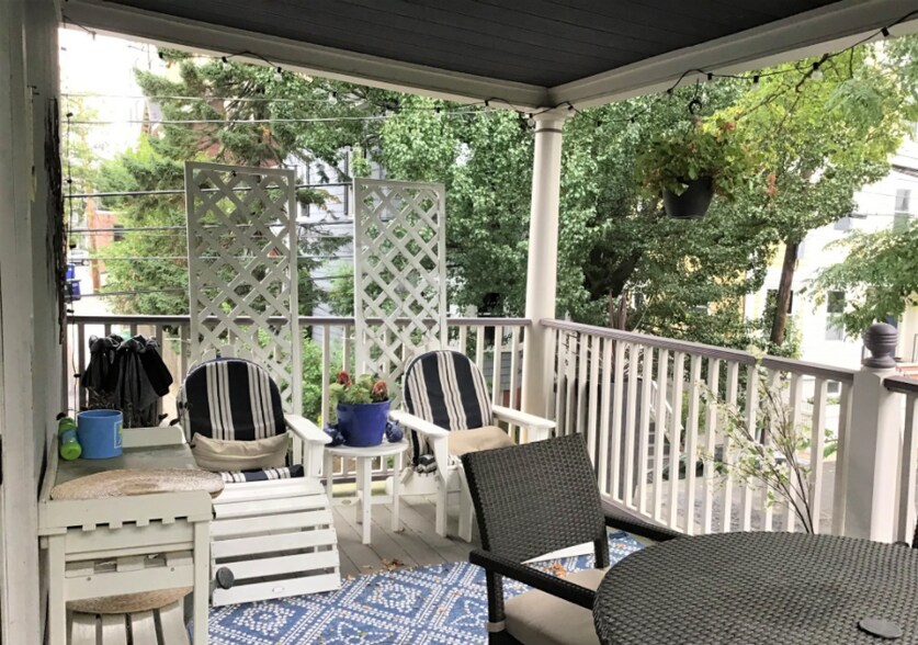 Building Photo - 60 Magnolia Ave