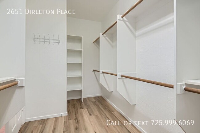 Building Photo - 2651 Dirleton Pl