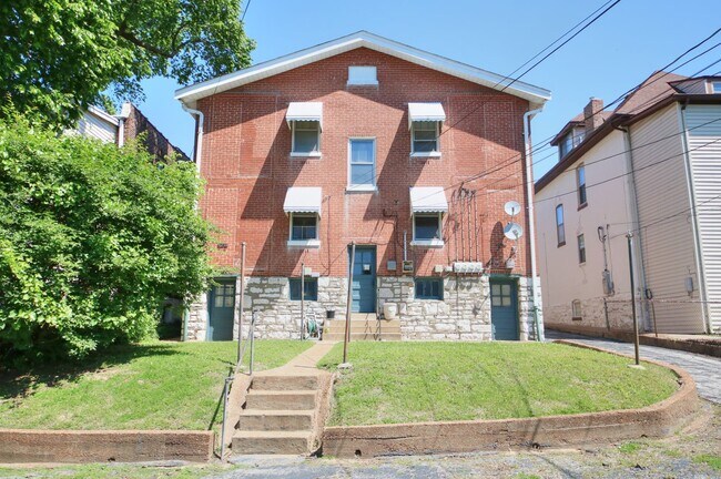 Building Photo - 6230-6232 Columbia Ave.