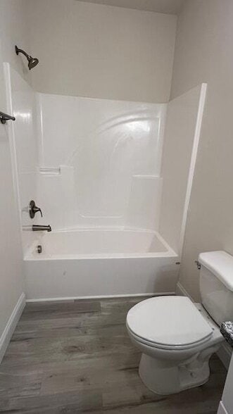 Building Photo - 1914 Cypress Ln