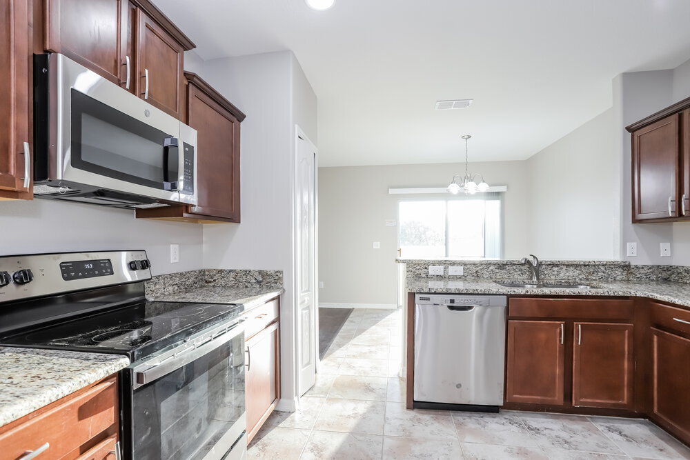 Building Photo - 1049 Seminole Sky Dr