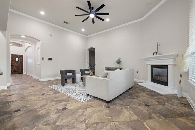 Building Photo - 100 Crystal Cove