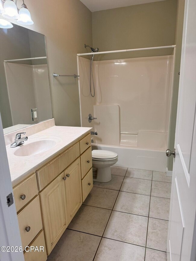 Building Photo - 3704 Tiki Dr